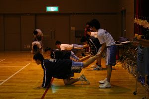 ����n��o�X�P�b�g�{�[���w���ҍu�K��