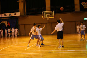 ����n��o�X�P�b�g�{�[���w���ҍu�K��