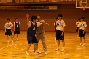 ����n��o�X�P�b�g�{�[���w���ҍu�K��