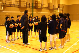 ����n��o�X�P�b�g�{�[���w���ҍu�K��