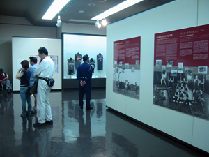 �o�X�P�E�h���[���E�~���[�W�A�� in TAKIKAWA